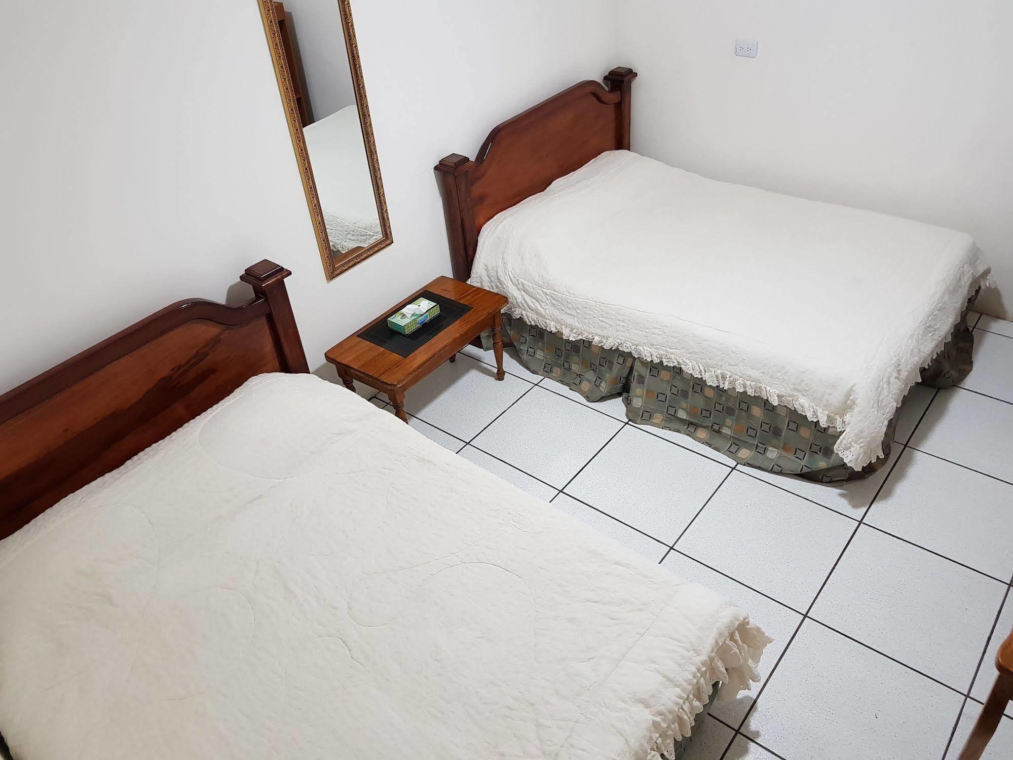 Hotel Nicoya Buitenkant foto